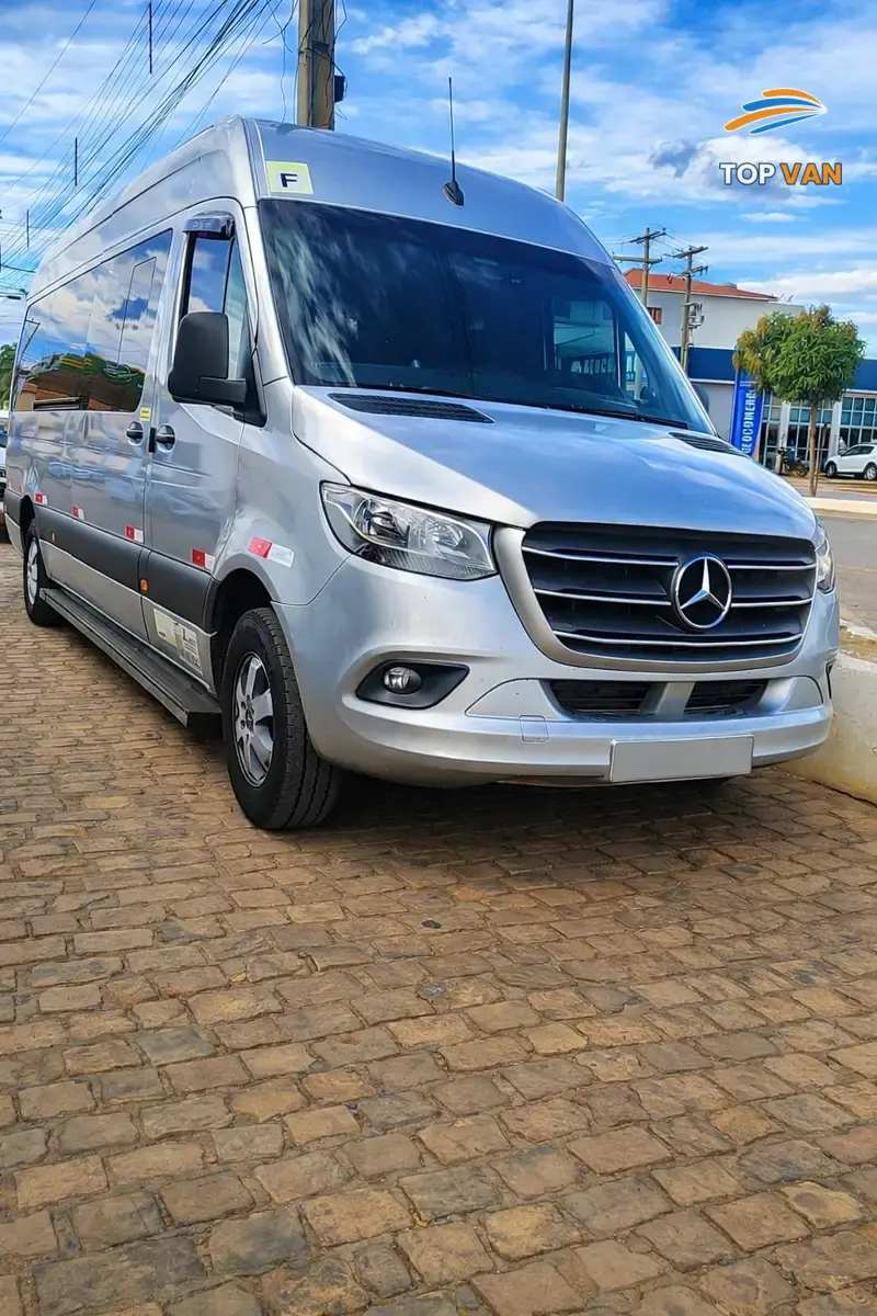 Van Sprinter Executiva pronta para embarque